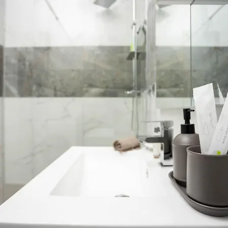 Goodwind Apartment